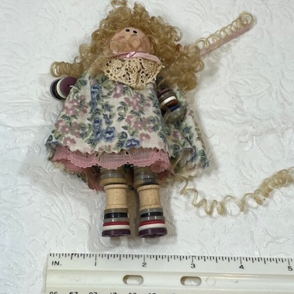 Handmade Standing Button Wooden Blonde Curly Haired Doll 5" - Picture 10 of 10